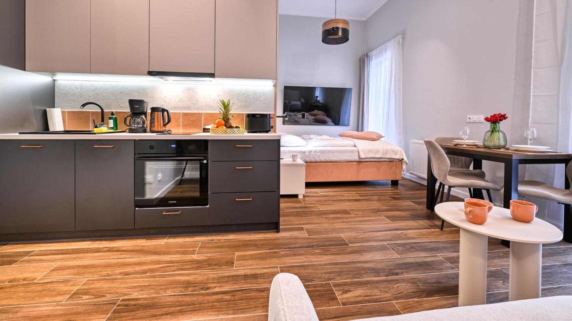 שצ'קלארסקה פוראובה Apartamenty Sun & Snow Ostoja Parku Narodowego מראה חיצוני תמונה